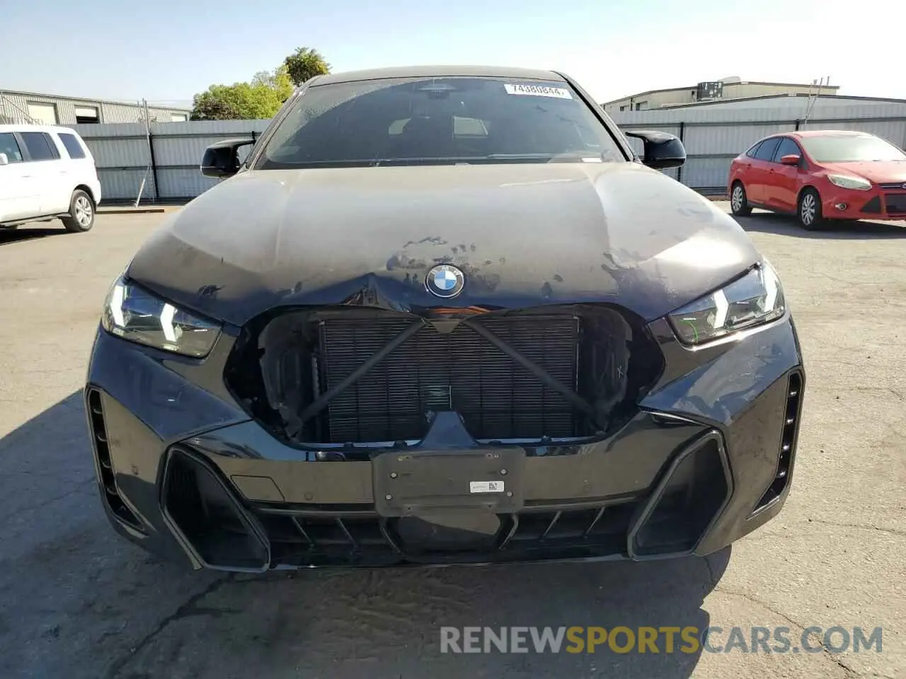 5 fotografías del automóvil dañado 5UX43EX04R9S22513 BMW X6 M60I 2024