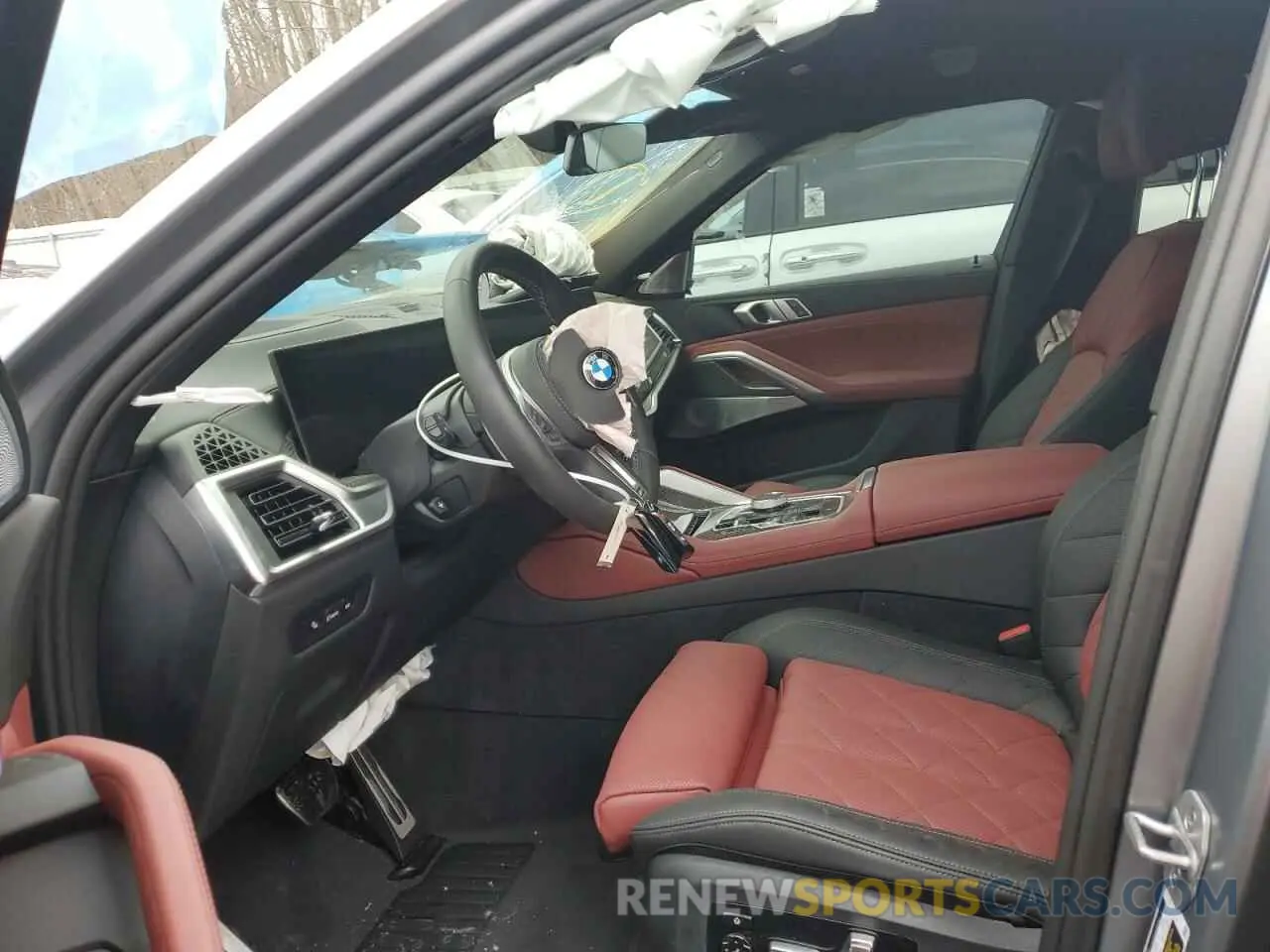 7 fotografías del automóvil dañado 5UX43EX01S9X34140 BMW X6 M60I 2025