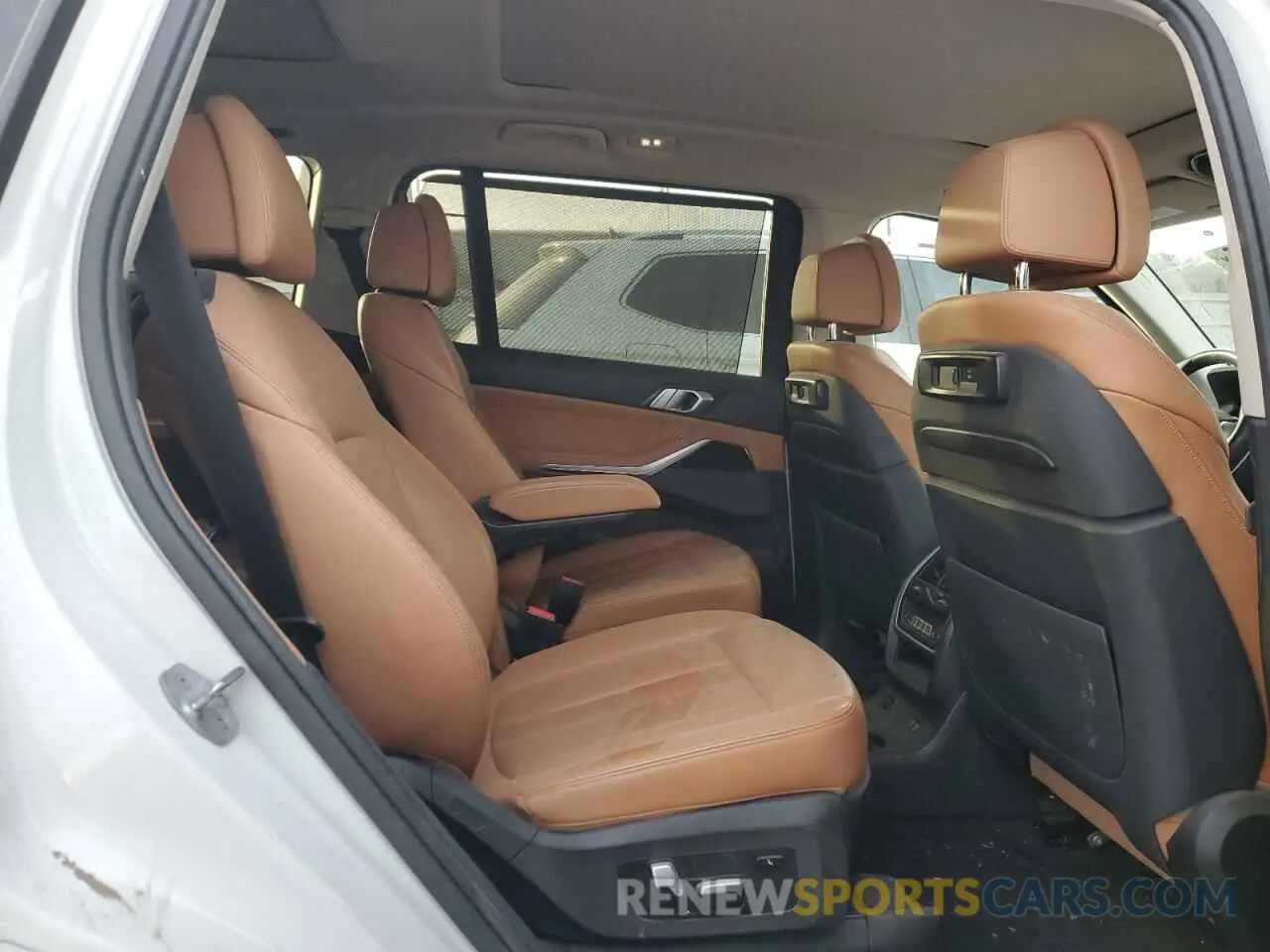 11 fotografías del automóvil dañado 5UXCW2C53KLB44241 BMW X7 2019