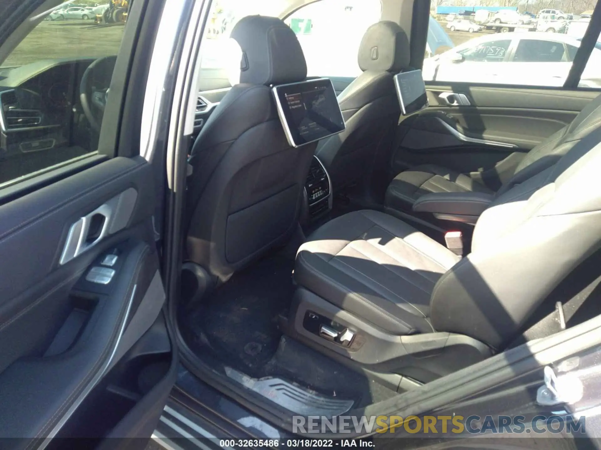 8 fotografías del automóvil dañado 5UXCW2C5XKL081605 BMW X7 2019