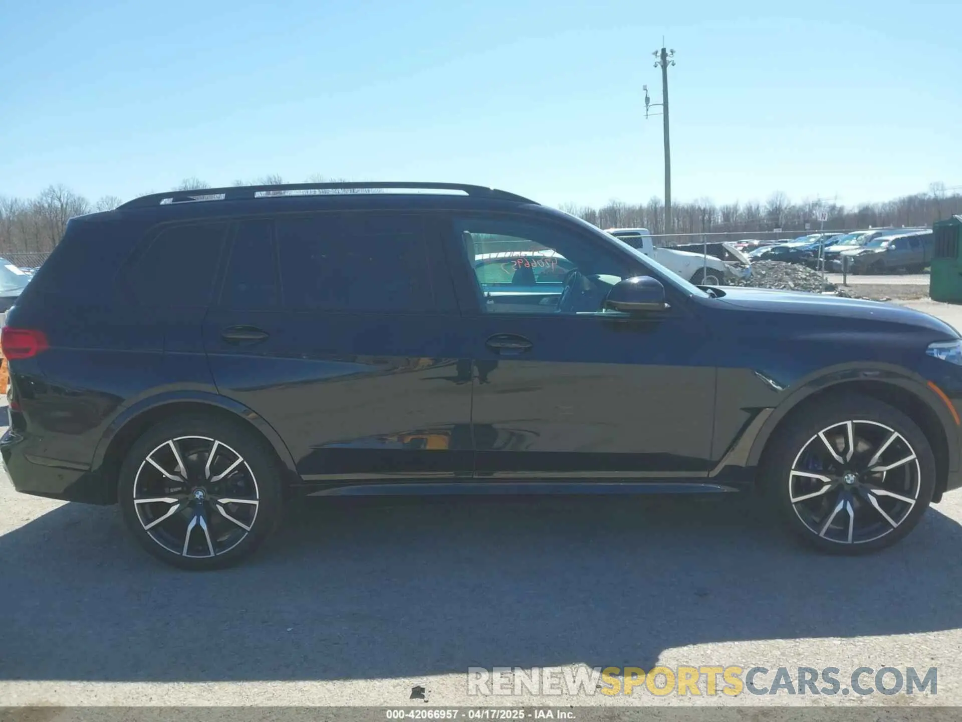 12 fotografías del automóvil dañado 5UXCX4C52KLS36334 BMW X7 2019