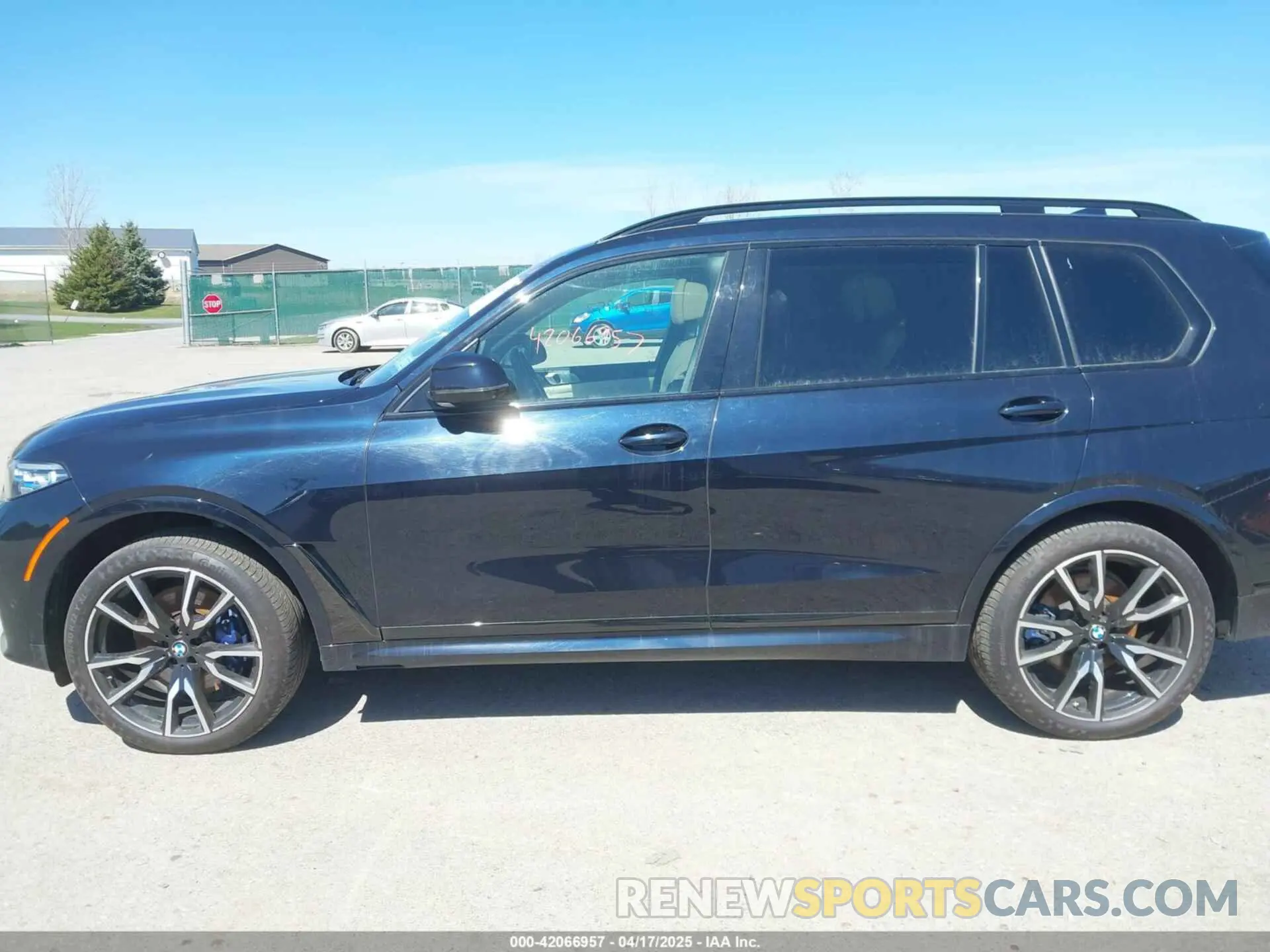 13 fotografías del automóvil dañado 5UXCX4C52KLS36334 BMW X7 2019