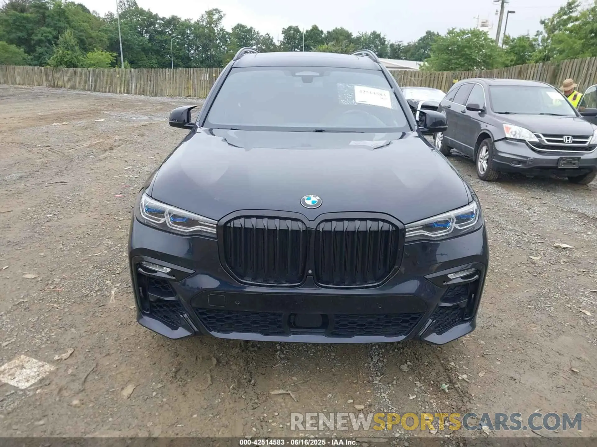 12 fotografías del automóvil dañado 5UXCX4C53KLB39677 BMW X7 2019