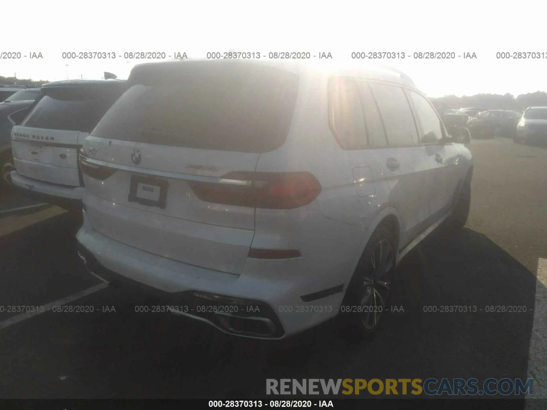 4 fotografías del automóvil dañado 5UXCX4C54KLS38263 BMW X7 2019