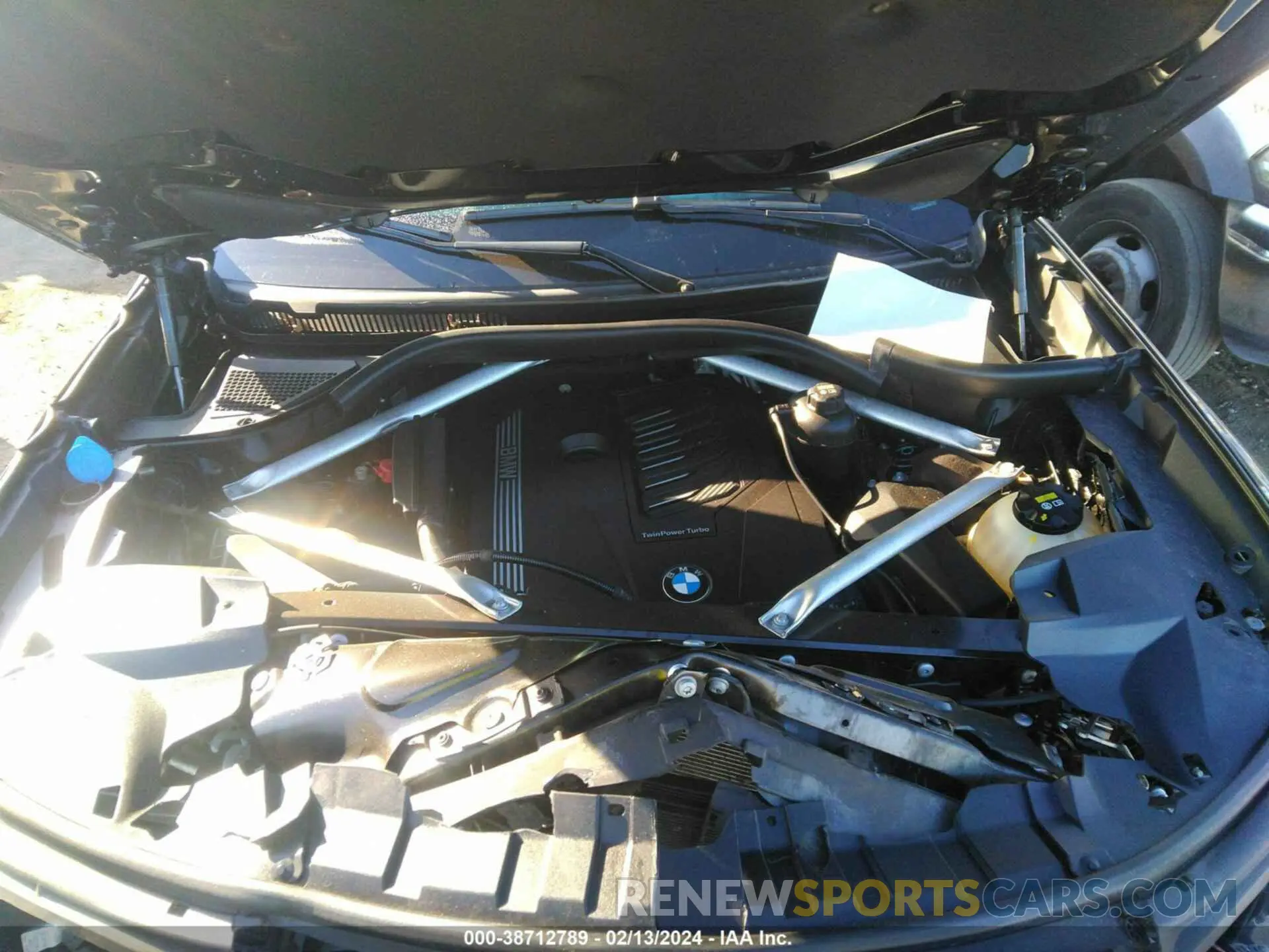 10 fotografías del automóvil dañado 5UXCW2C01L9C64039 BMW X7 2020