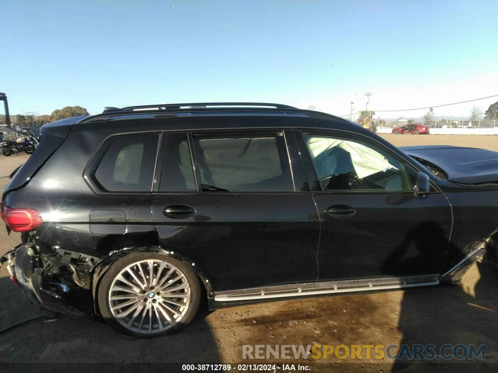 13 fotografías del automóvil dañado 5UXCW2C01L9C64039 BMW X7 2020