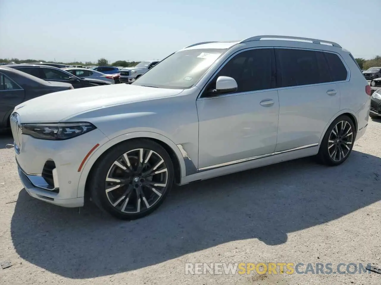 1 fotografías del automóvil dañado 5UXCW2C02L0E74976 BMW X7 2020