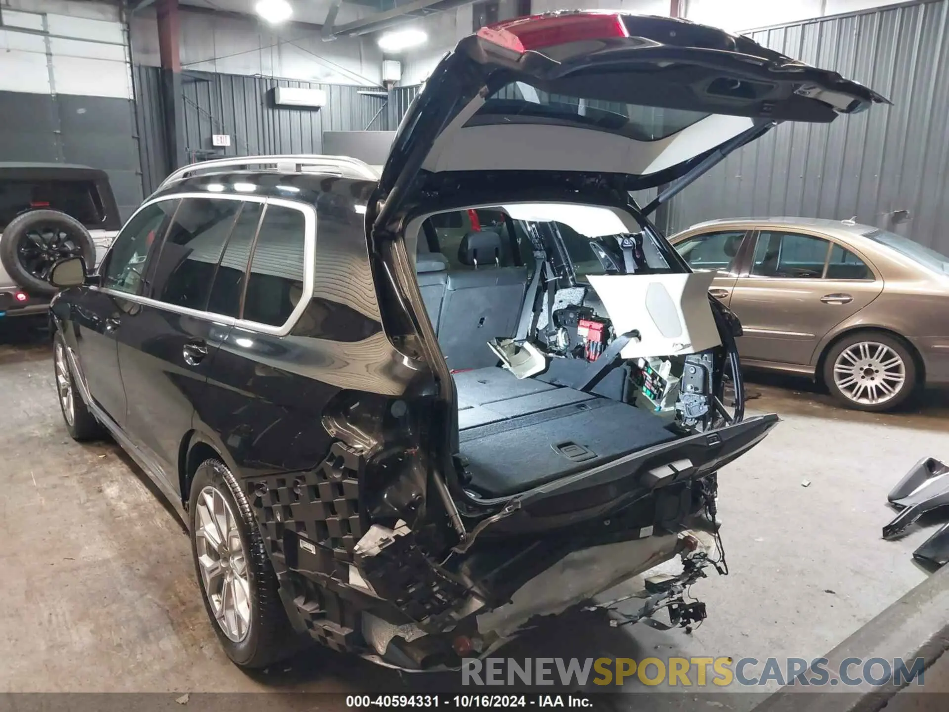 3 fotografías del automóvil dañado 5UXCW2C02L9A01896 BMW X7 2020
