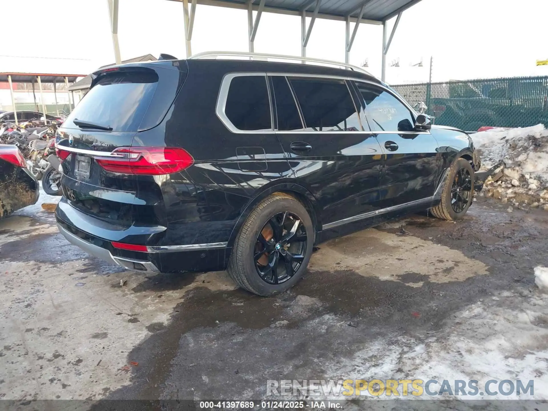 4 fotografías del automóvil dañado 5UXCW2C04L9B58734 BMW X7 2020