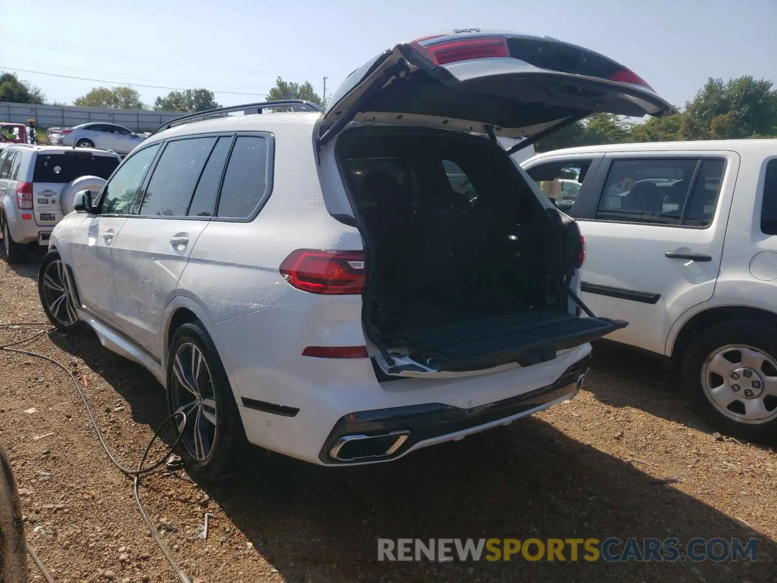 3 fotografías del automóvil dañado 5UXCW2C08L9B64259 BMW X7 2020