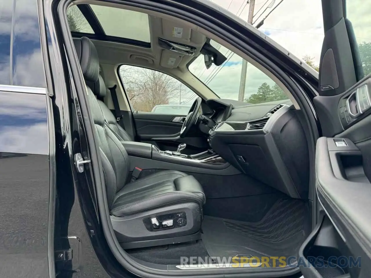 5 fotografías del automóvil dañado 5UXCW2C08L9B71471 BMW X7 2020