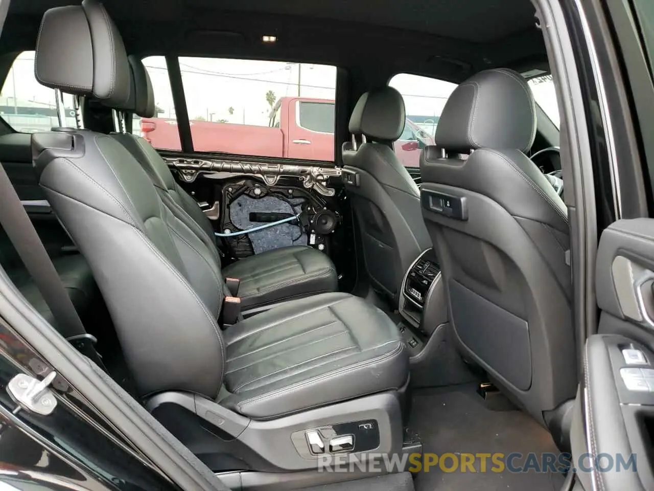 11 fotografías del automóvil dañado 5UXCW2C08L9C74860 BMW X7 2020