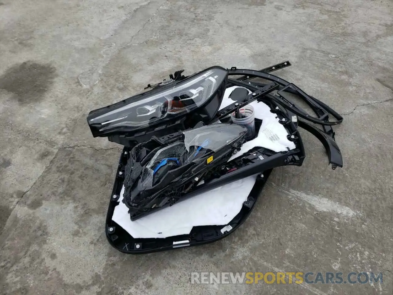 13 fotografías del automóvil dañado 5UXCW2C08L9C74860 BMW X7 2020