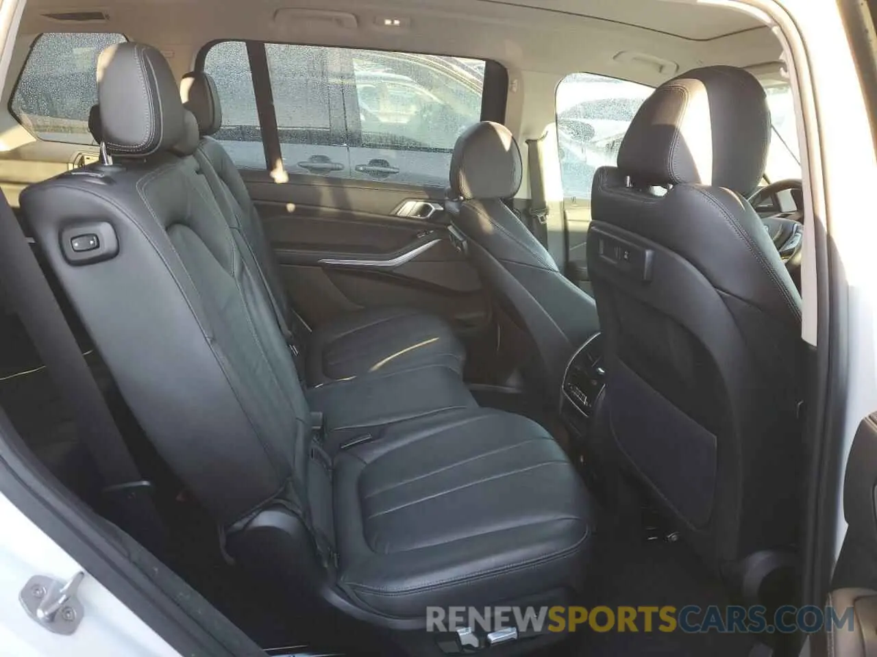 11 fotografías del automóvil dañado 5UXCW2C08L9D68950 BMW X7 2020