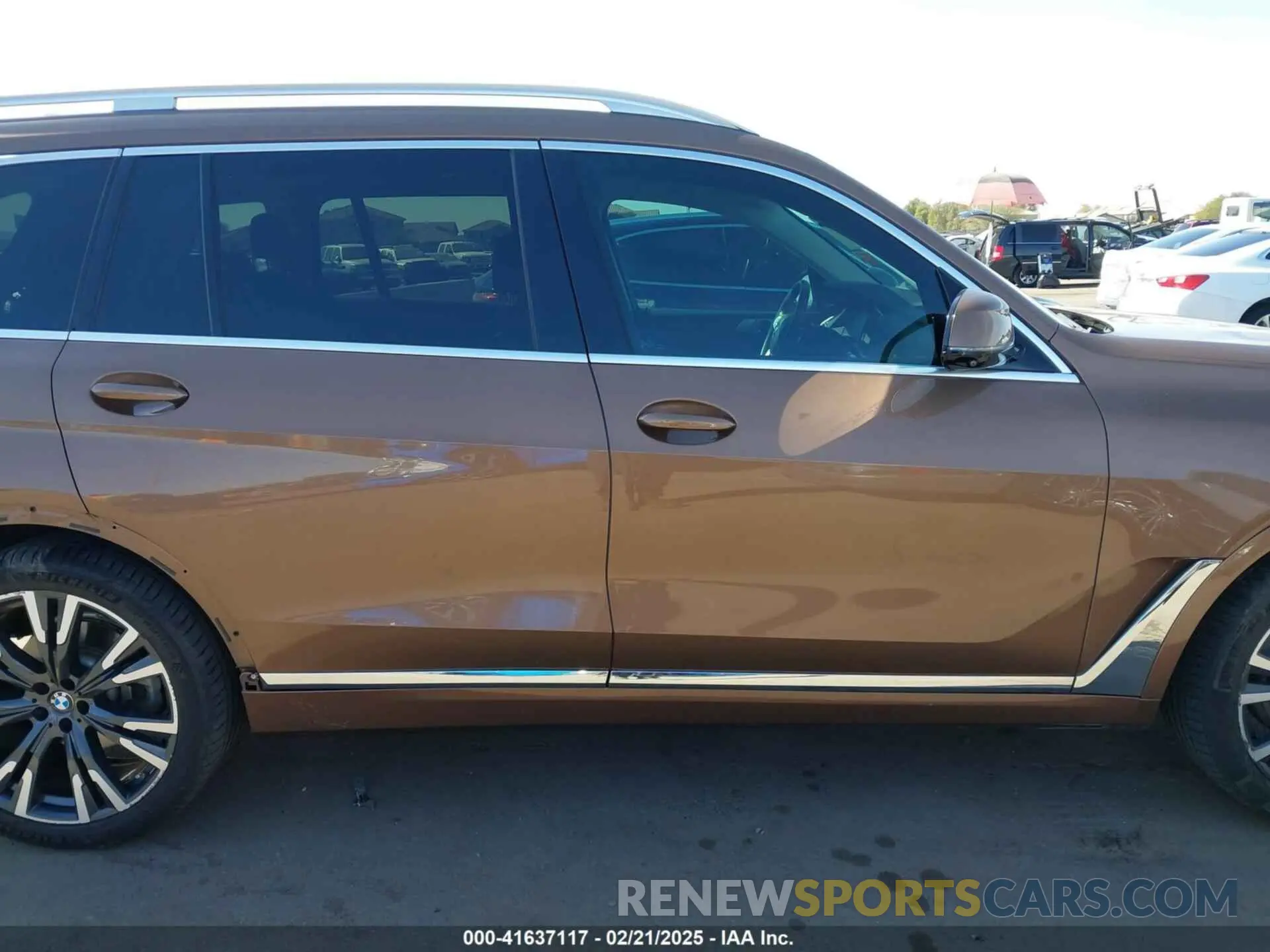 14 fotografías del automóvil dañado 5UXCW2C0XL9B48130 BMW X7 2020