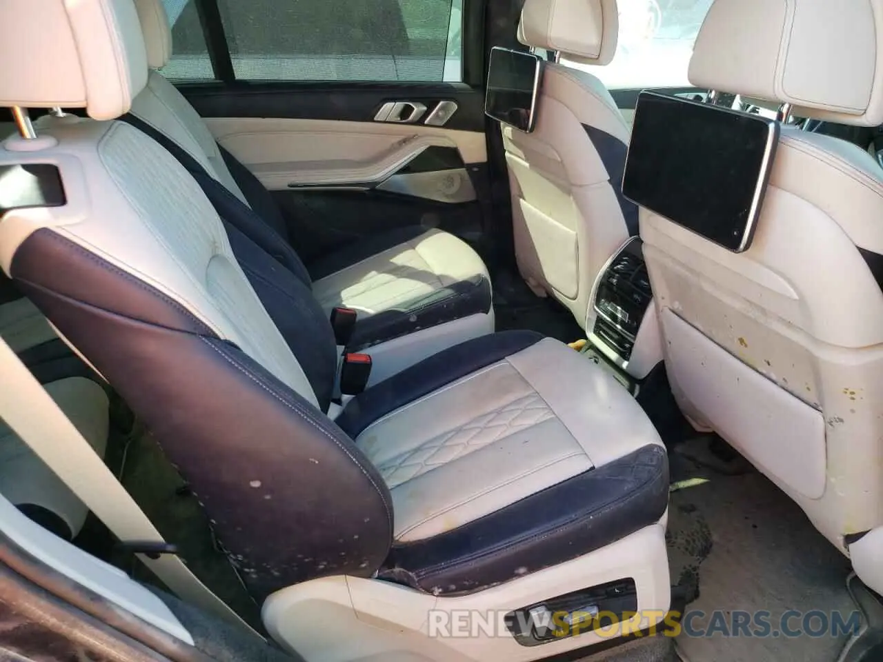 6 fotografías del automóvil dañado 5UXCX4C00L9D06046 BMW X7 2020