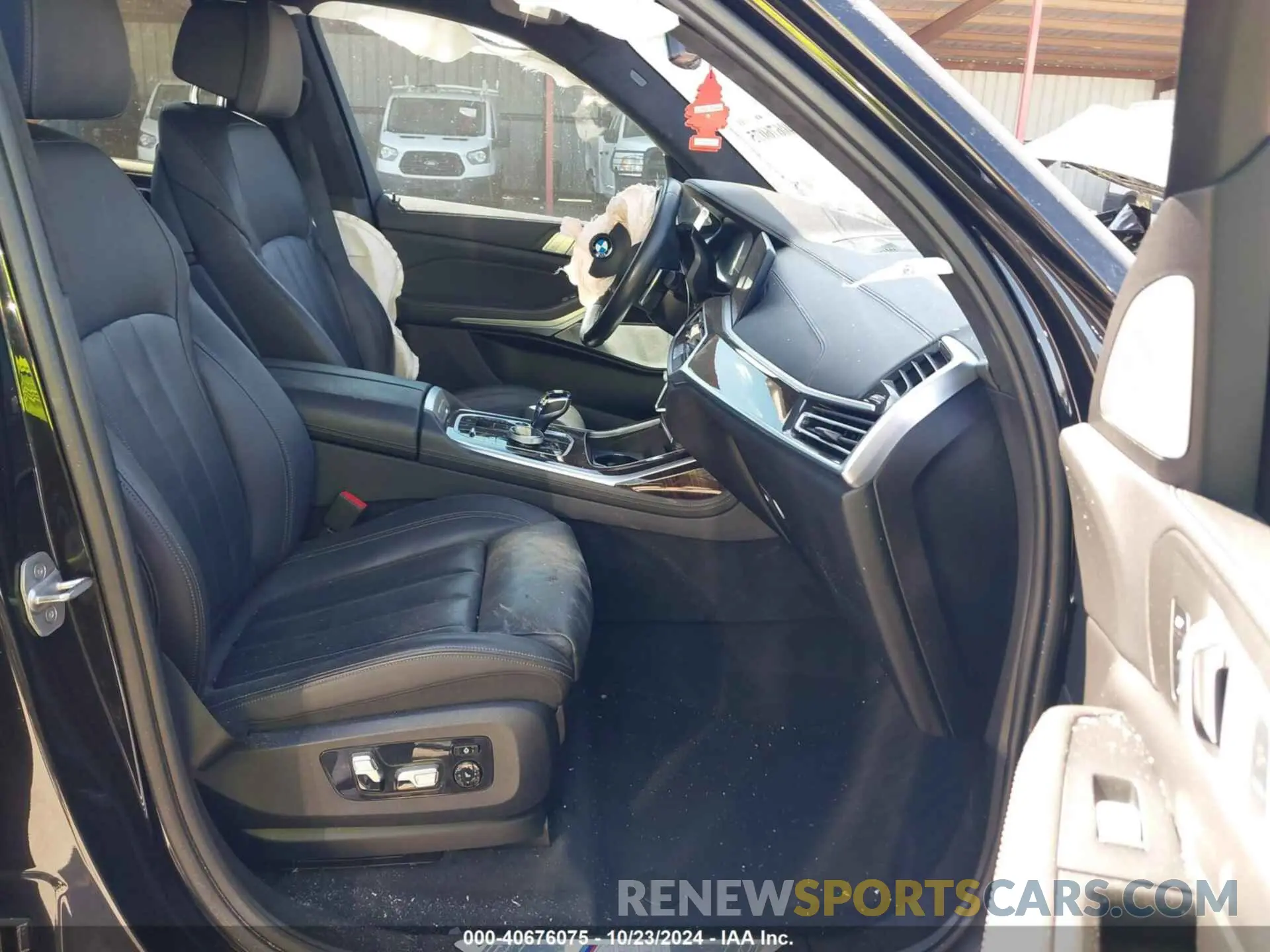 5 fotografías del automóvil dañado 5UXCX6C06L9B21818 BMW X7 2020