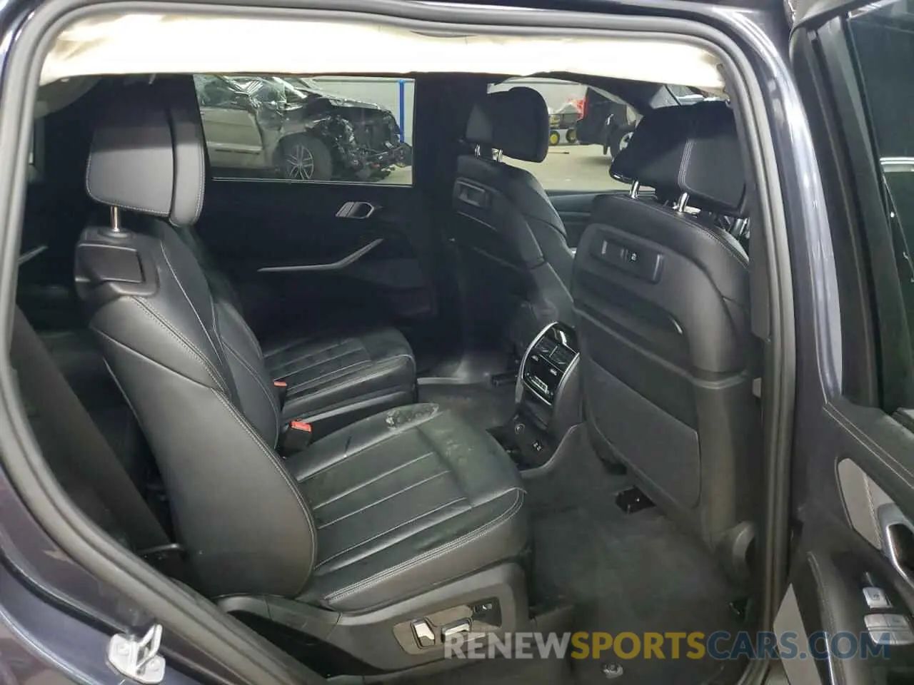 11 fotografías del automóvil dañado 5UXCX6C0XL9C50080 BMW X7 2020