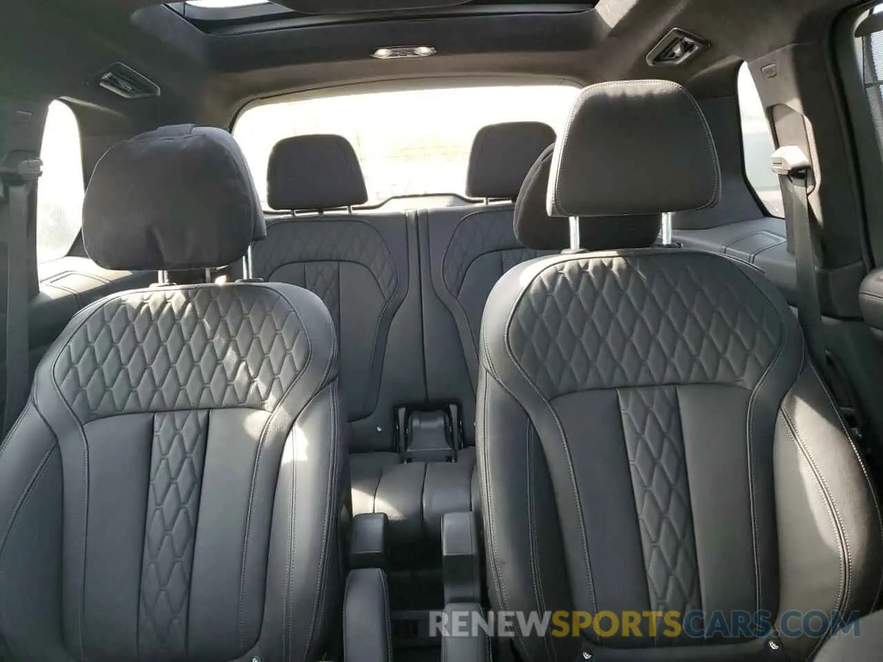 10 fotografías del automóvil dañado 5UXCW2C00M9H04673 BMW X7 2021