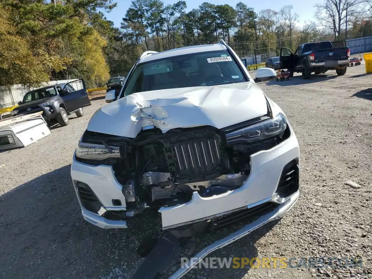 5 fotografías del automóvil dañado 5UXCW2C01M9G95322 BMW X7 2021
