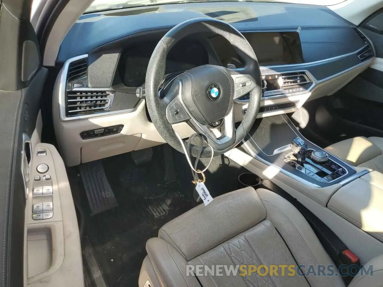 8 fotografías del automóvil dañado 5UXCW2C01M9G95322 BMW X7 2021