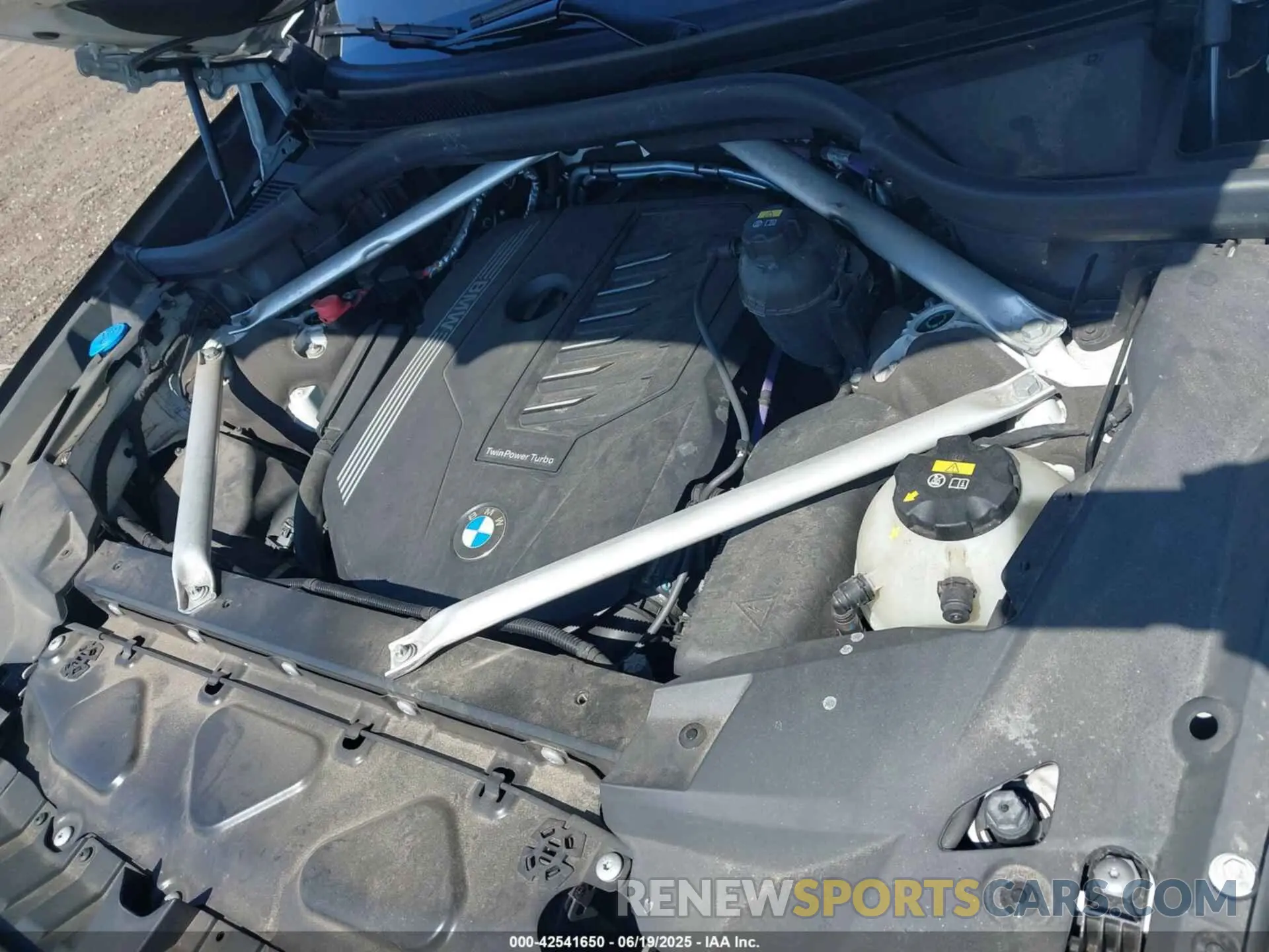 10 fotografías del automóvil dañado 5UXCW2C03M9D86936 BMW X7 2021