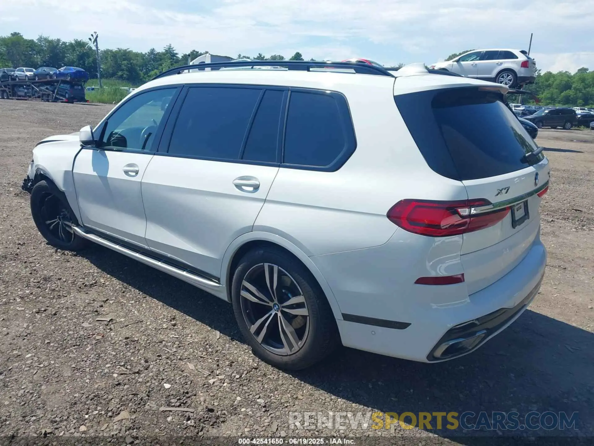 3 fotografías del automóvil dañado 5UXCW2C03M9D86936 BMW X7 2021