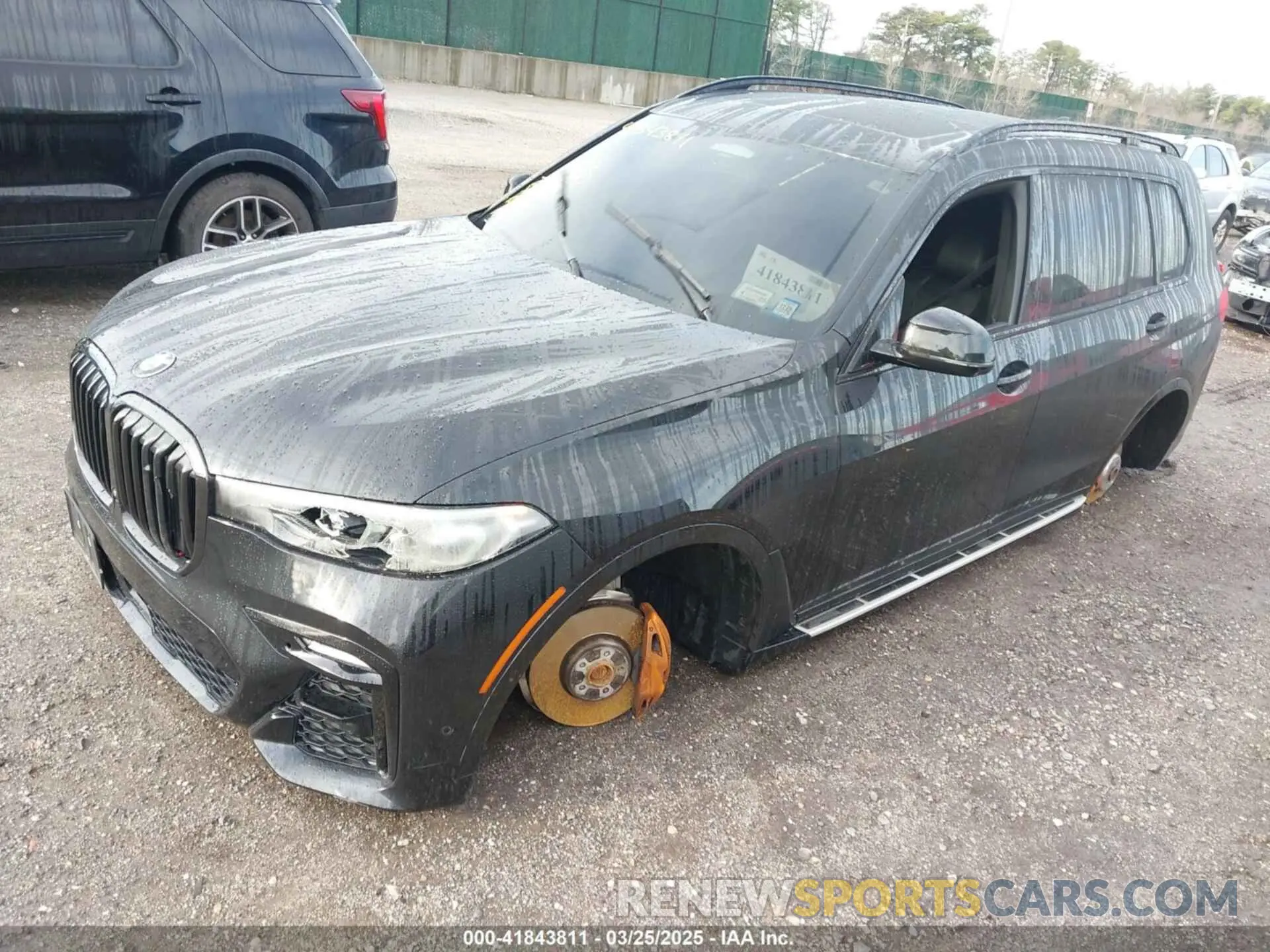 2 fotografías del automóvil dañado 5UXCW2C05M9D95315 BMW X7 2021