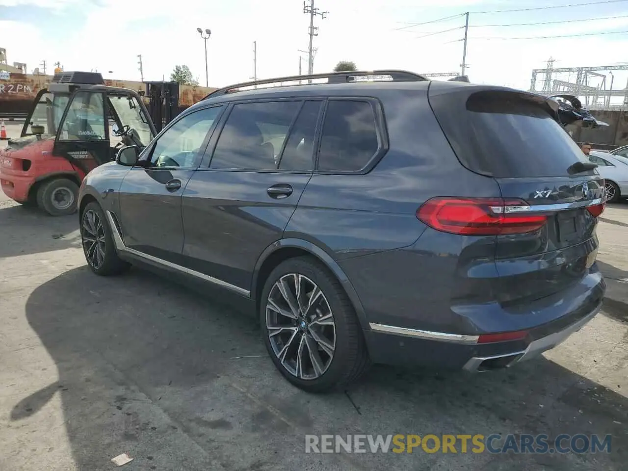 2 fotografías del automóvil dañado 5UXCW2C05M9F03531 BMW X7 2021