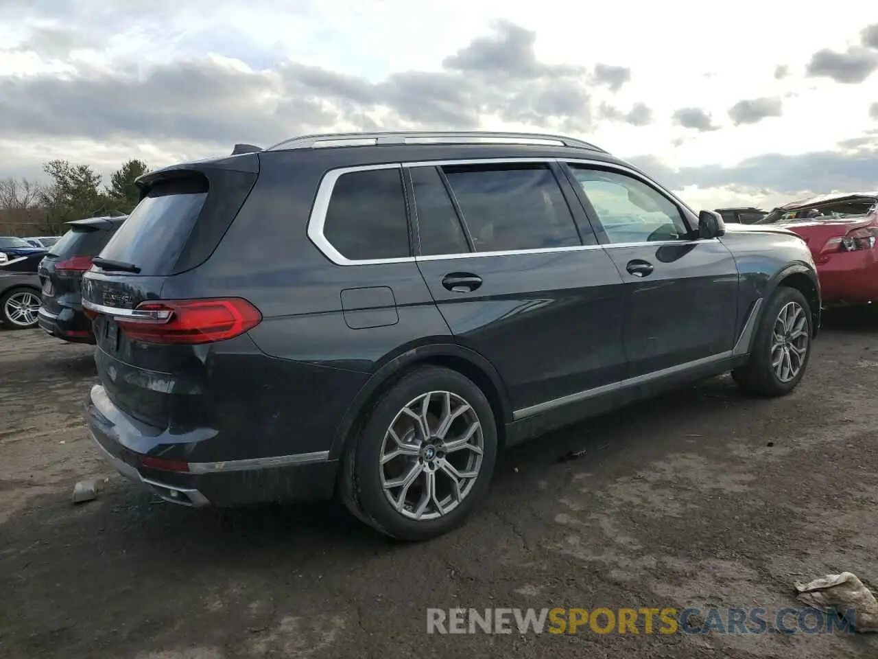 3 fotografías del automóvil dañado 5UXCW2C08M9F01630 BMW X7 2021