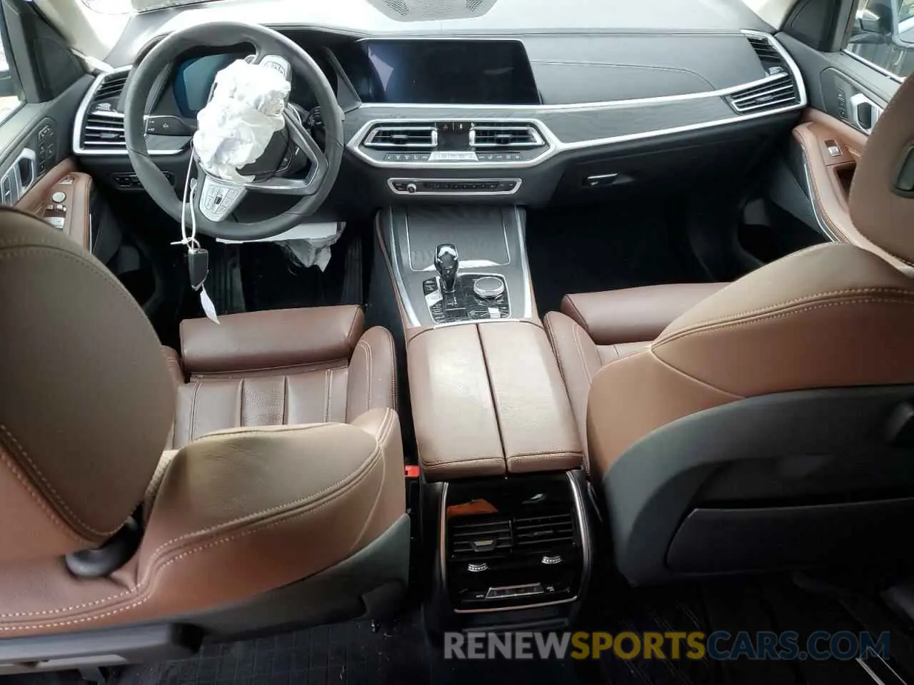 8 fotografías del automóvil dañado 5UXCW2C08M9F01630 BMW X7 2021