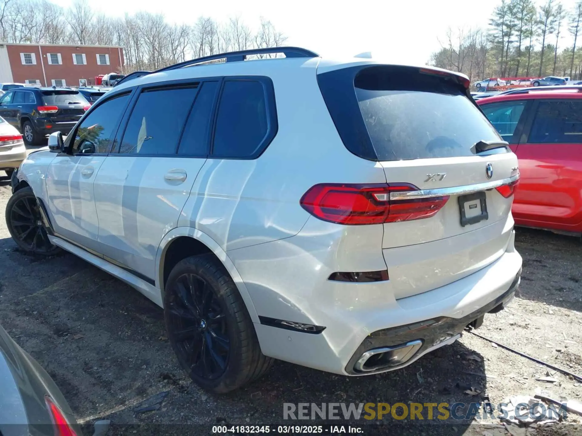 3 fotografías del automóvil dañado 5UXCW2C09M9E24556 BMW X7 2021
