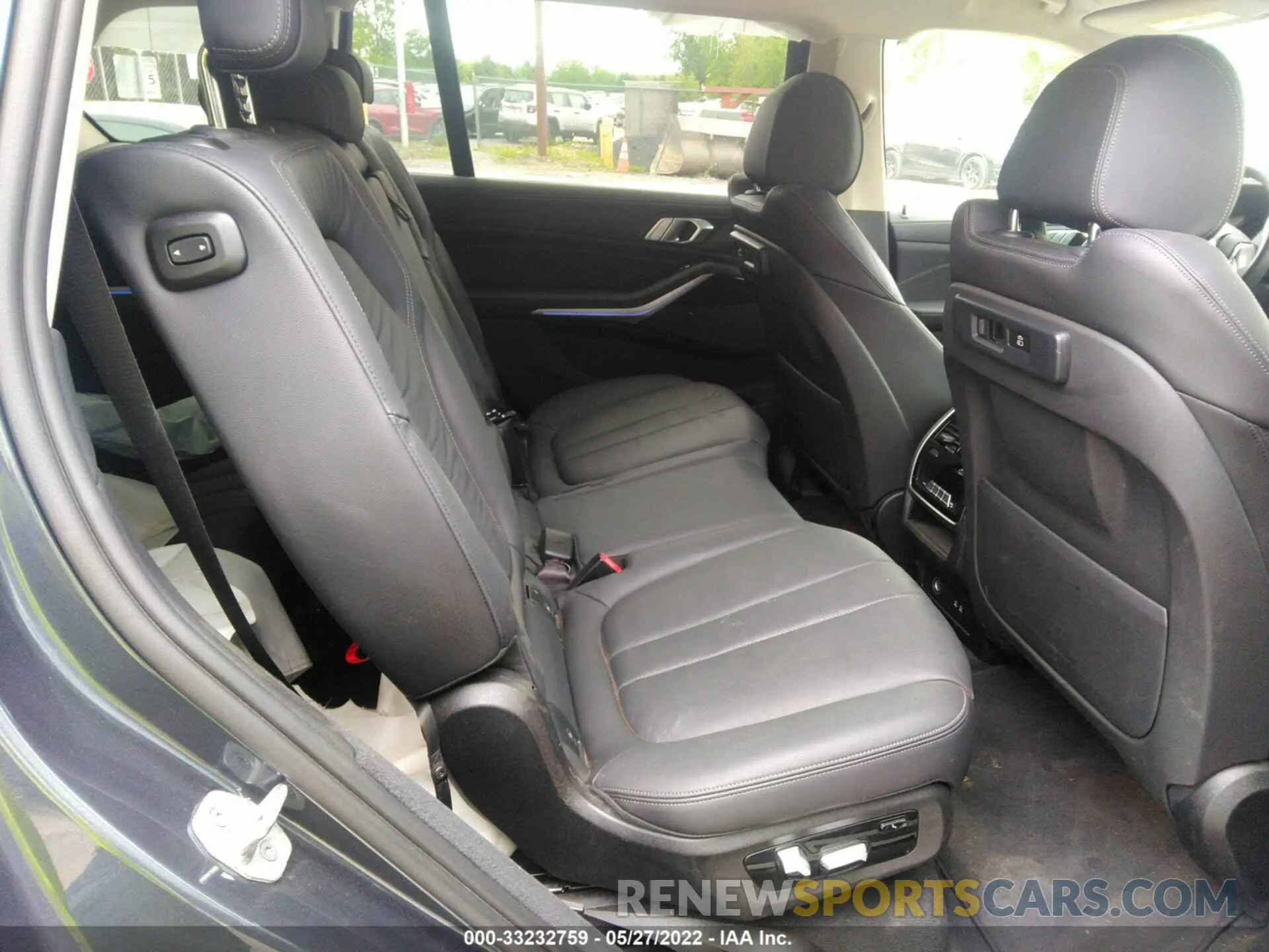 8 fotografías del automóvil dañado 5UXCW2C0XM9F32569 BMW X7 2021