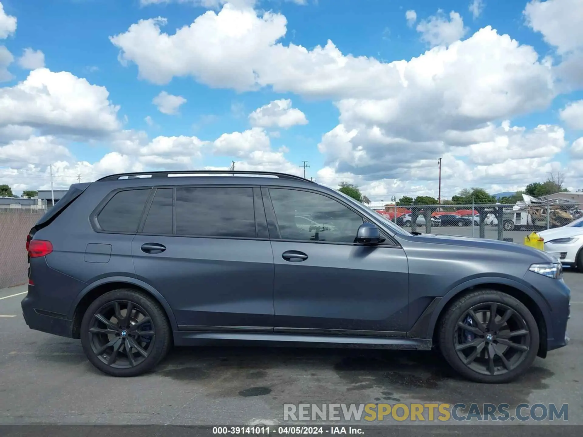 13 fotografías del automóvil dañado 5UXCX6C0XM9E99304 BMW X7 2021
