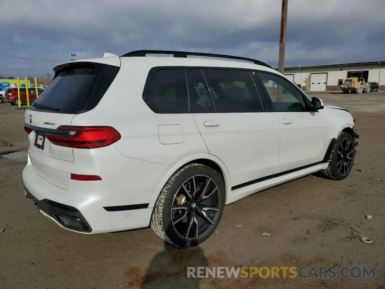 3 fotografías del automóvil dañado 5UXCW2C03N9J24350 BMW X7 2022