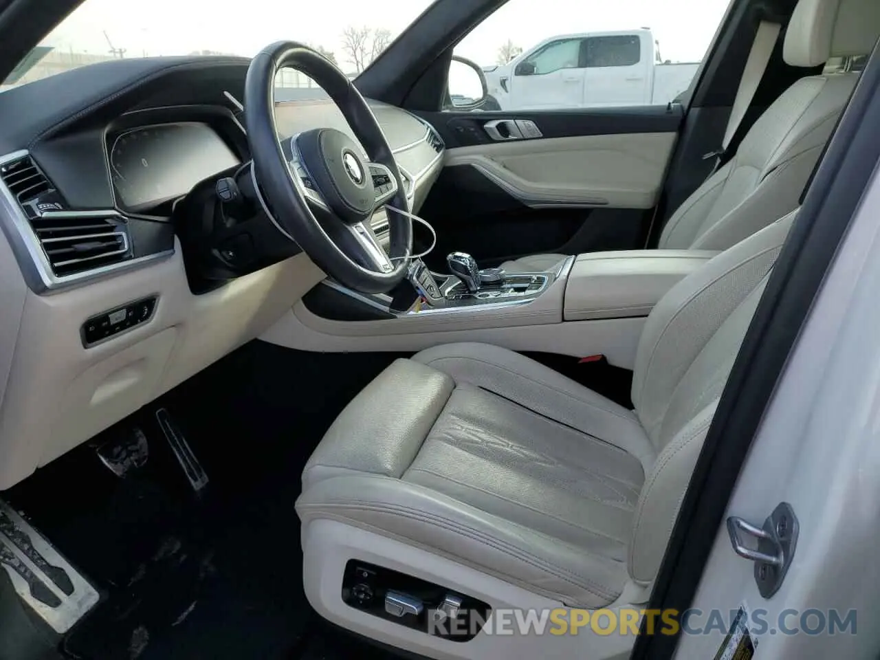 7 fotografías del automóvil dañado 5UXCW2C03N9J24350 BMW X7 2022