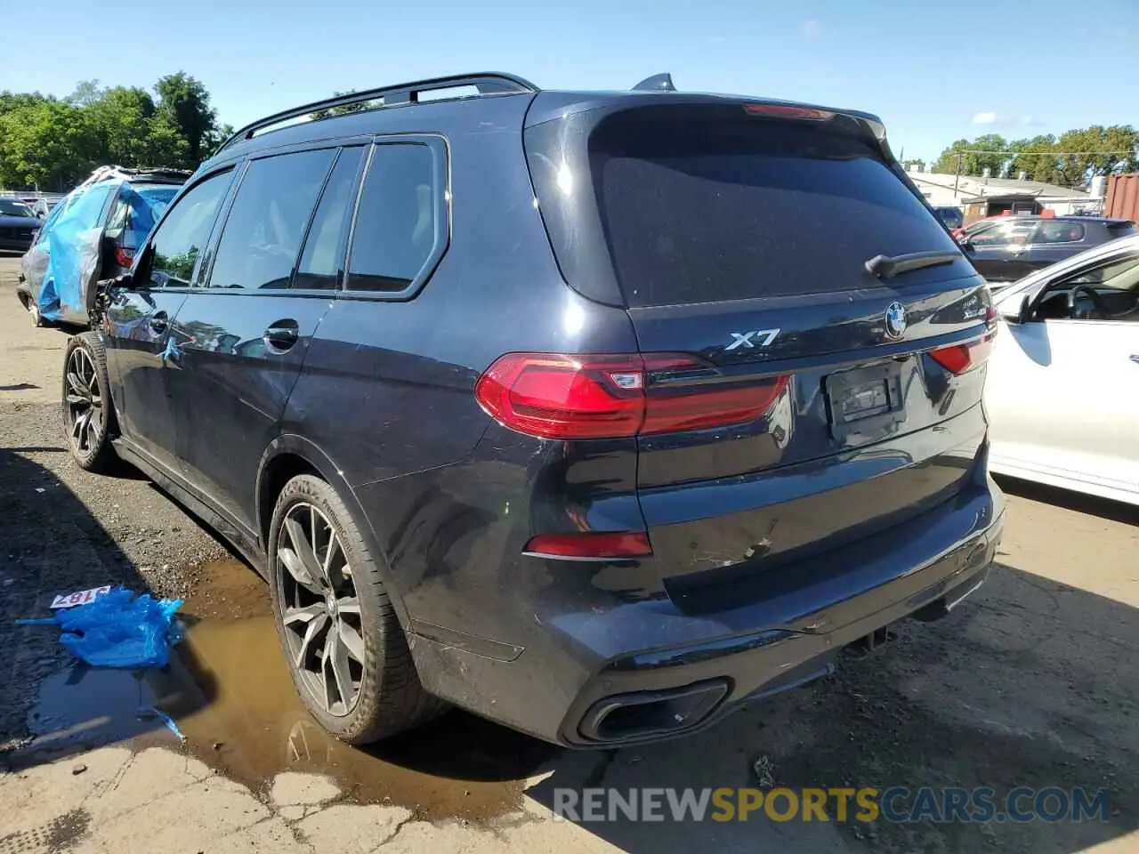 2 fotografías del automóvil dañado 5UXCW2C03N9L08641 BMW X7 2022