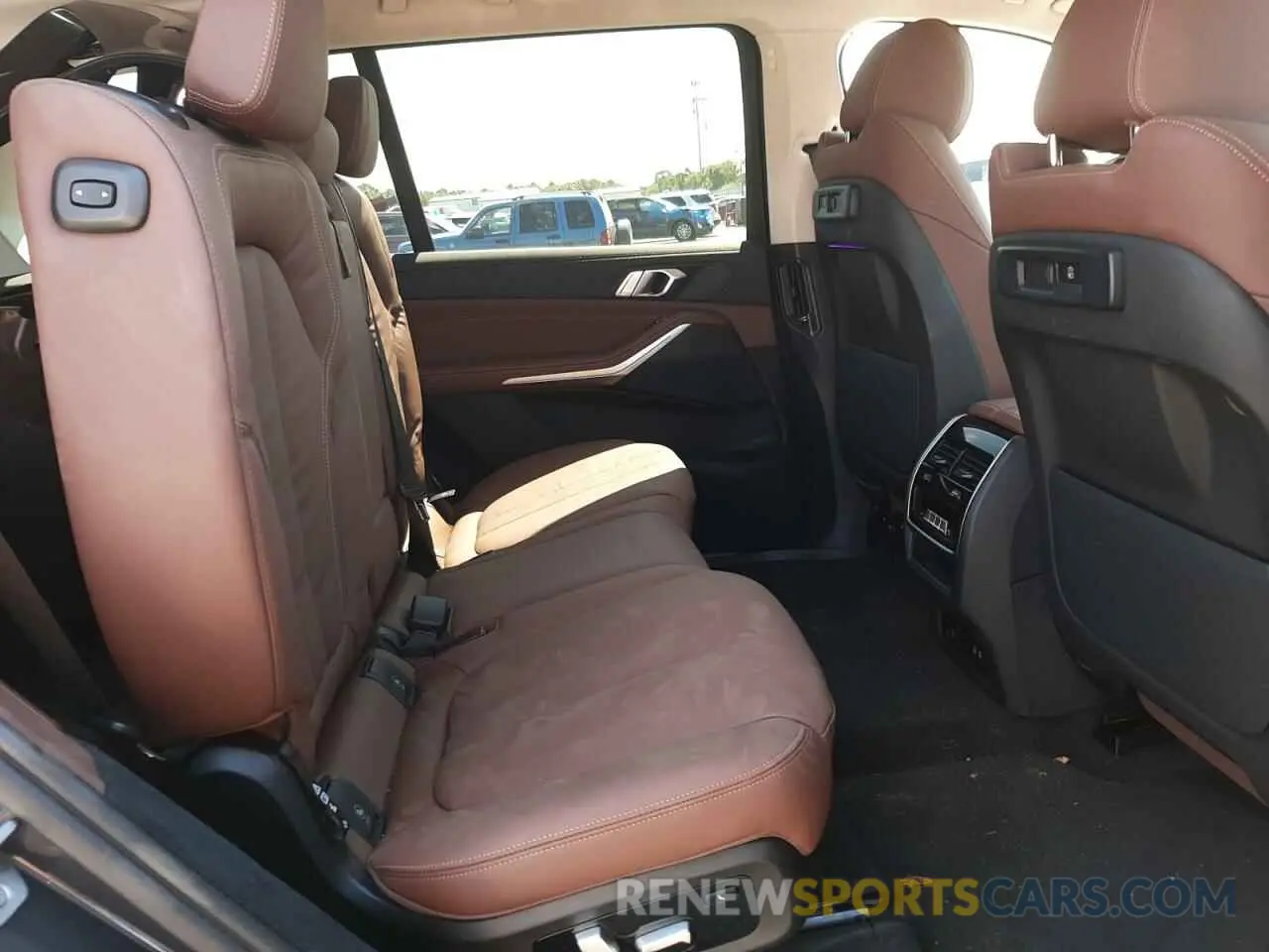 6 fotografías del automóvil dañado 5UXCW2C04N9M05864 BMW X7 2022