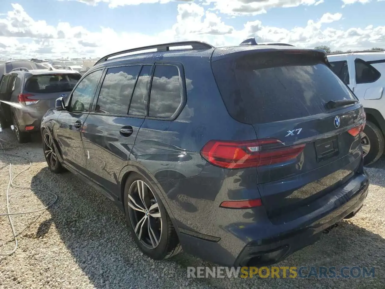 2 fotografías del automóvil dañado 5UXCW2C05N9J92987 BMW X7 2022