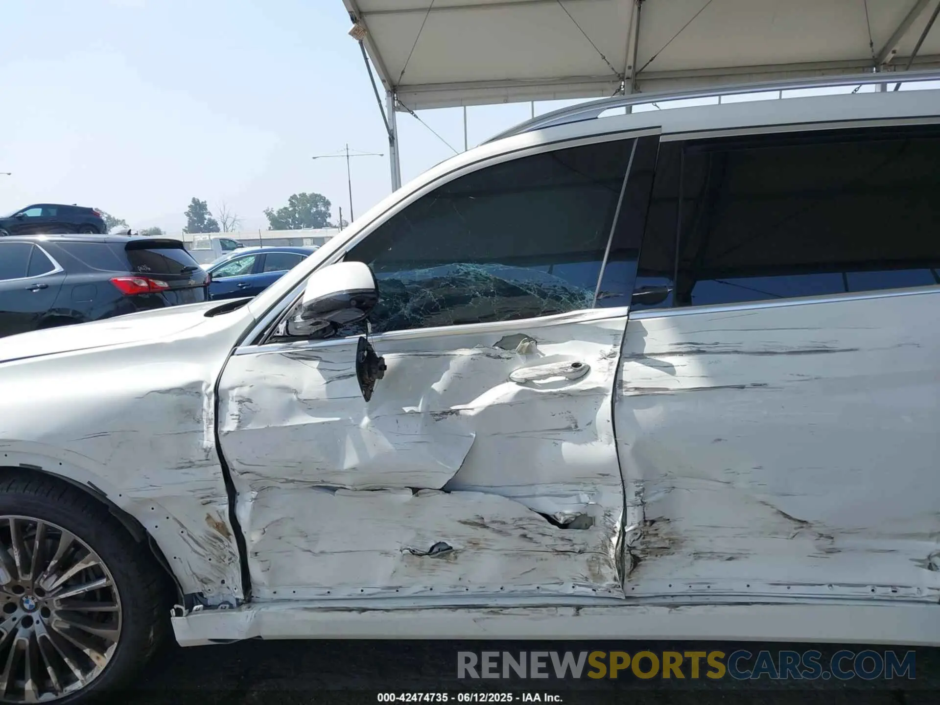 6 fotografías del automóvil dañado 5UXCW2C05N9K94760 BMW X7 2022