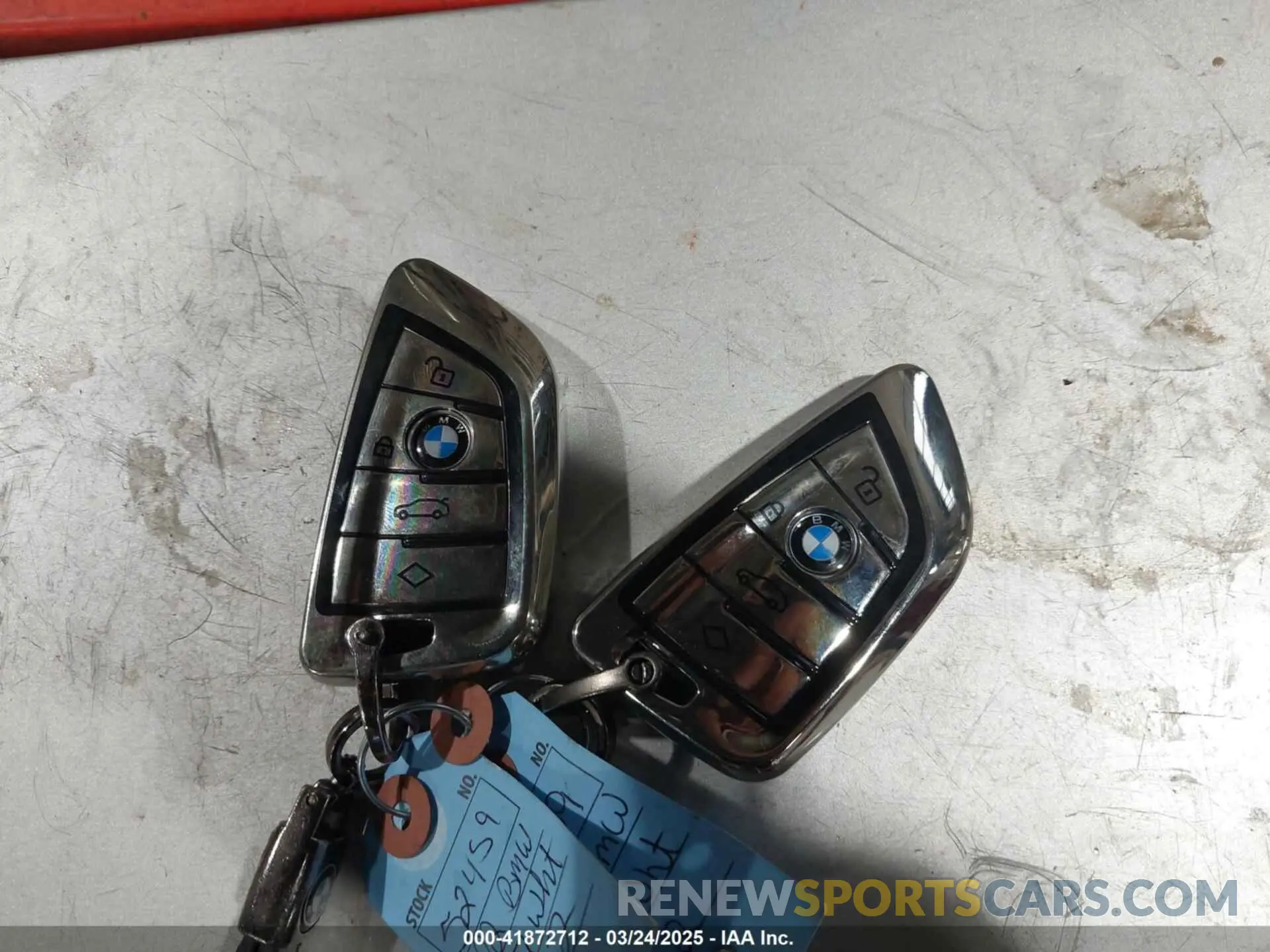11 fotografías del automóvil dañado 5UXCW2C05N9M59562 BMW X7 2022