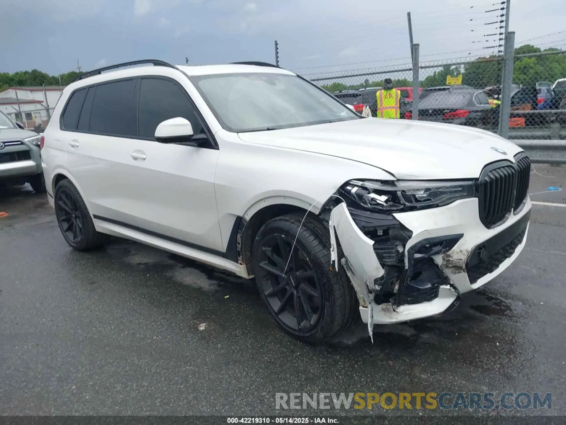 1 fotografías del automóvil dañado 5UXCW2C06N9N07716 BMW X7 2022