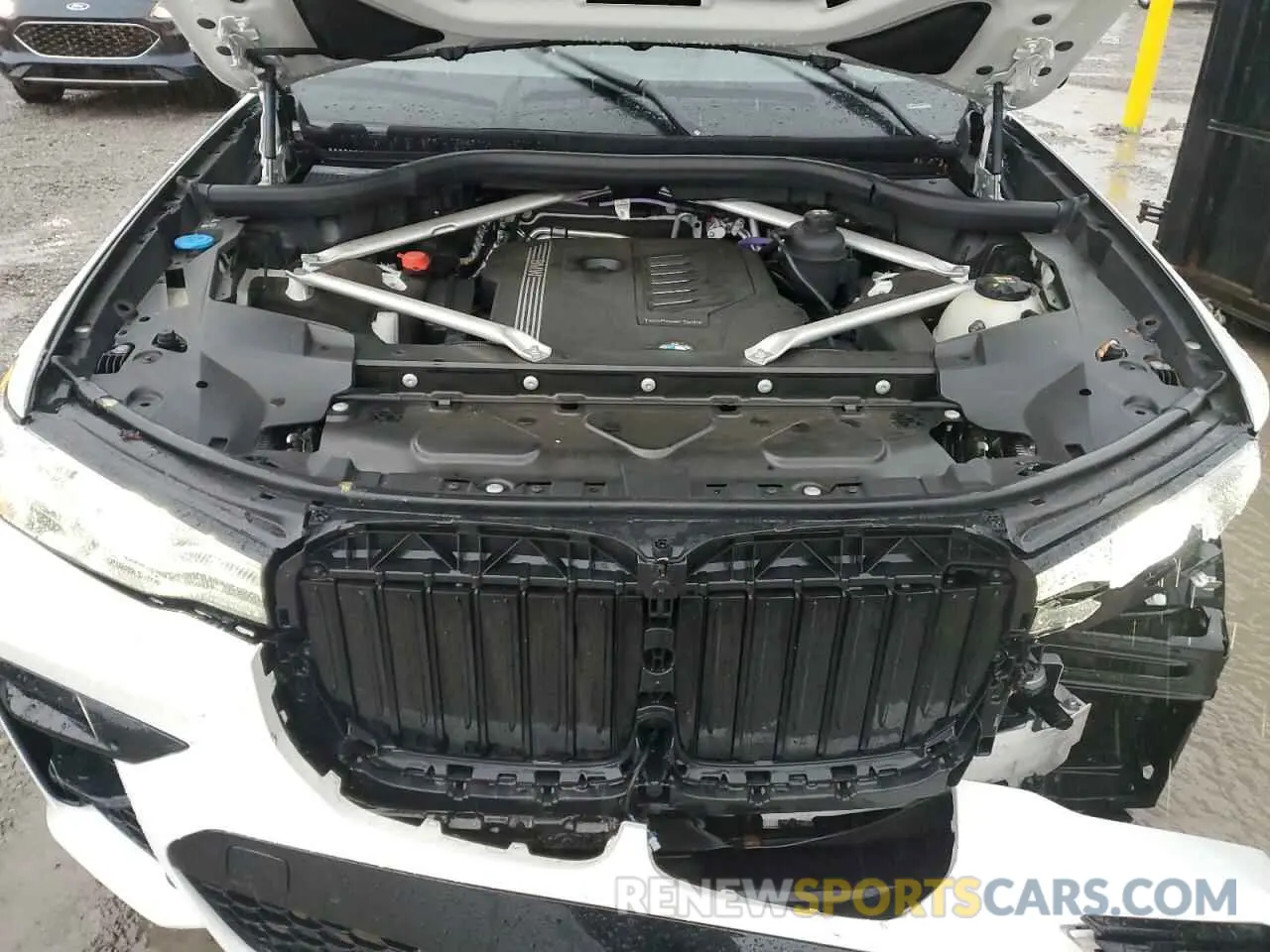 12 fotografías del automóvil dañado 5UXCW2C07N9M77593 BMW X7 2022