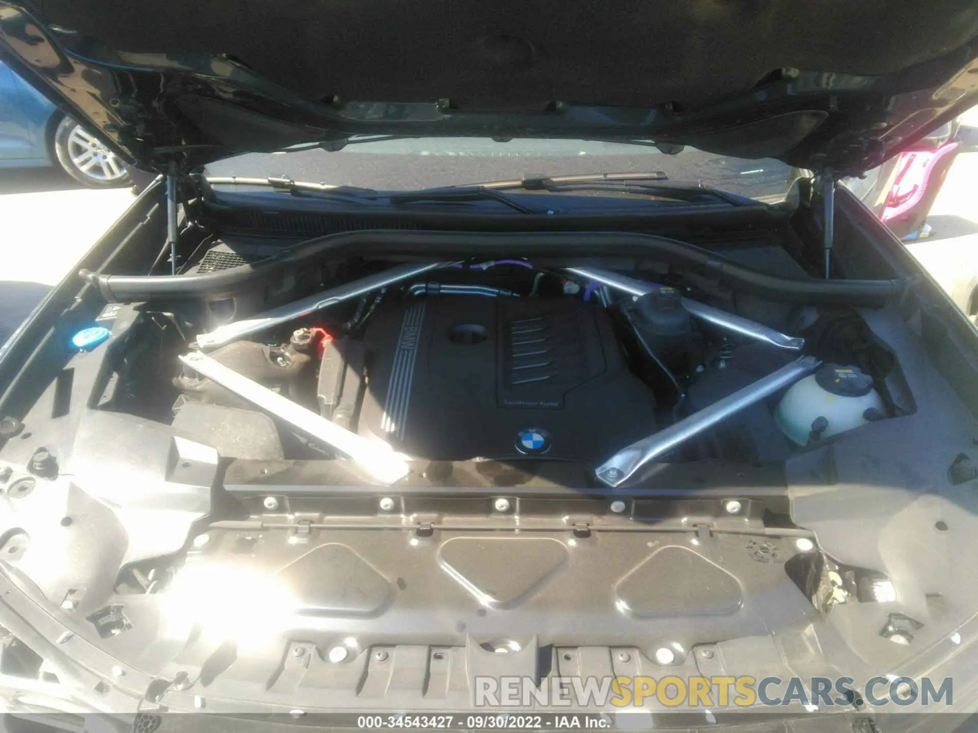 10 fotografías del automóvil dañado 5UXCW2C07N9M82230 BMW X7 2022