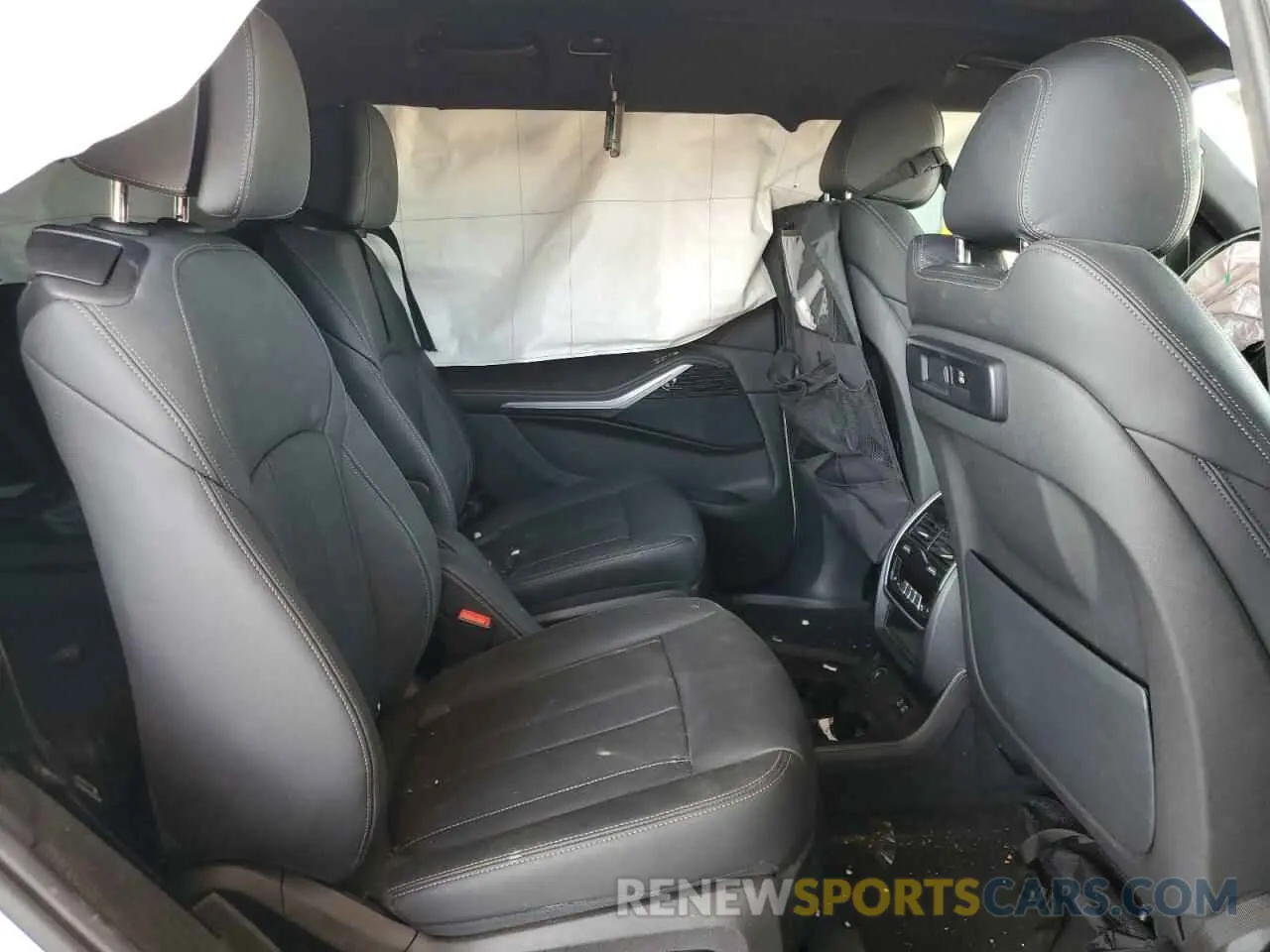 10 fotografías del automóvil dañado 5UXCW2C09N9K82773 BMW X7 2022