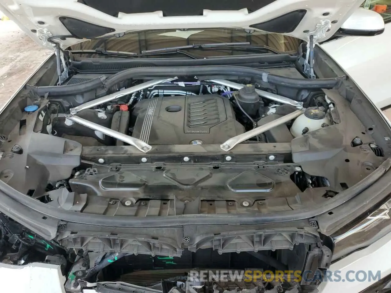 11 fotografías del automóvil dañado 5UXCW2C09N9K82773 BMW X7 2022