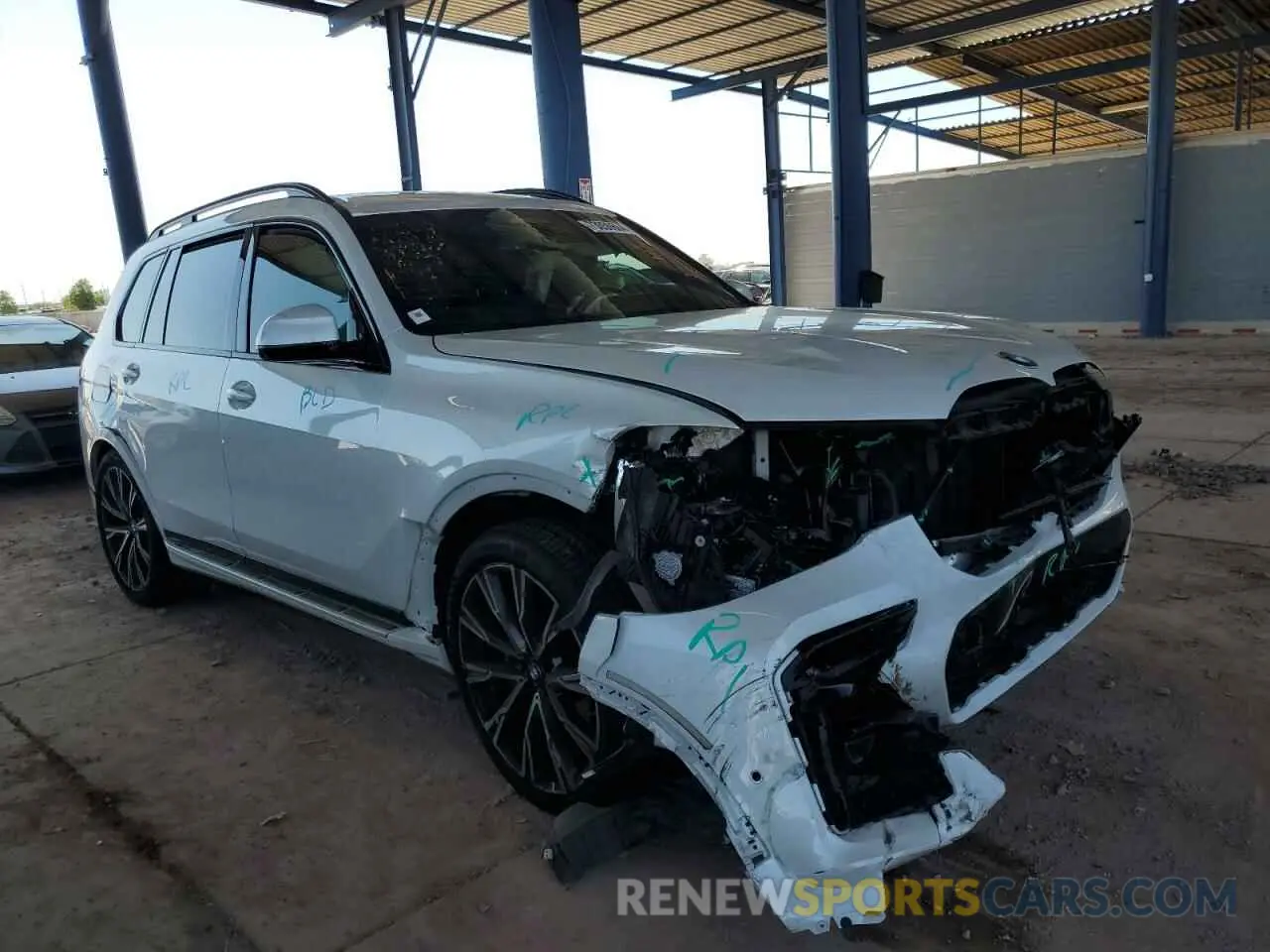 4 fotografías del automóvil dañado 5UXCW2C09N9K82773 BMW X7 2022