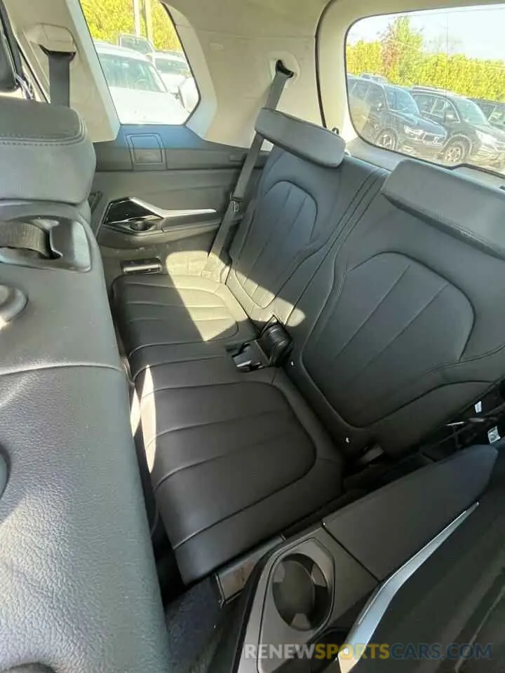 7 fotografías del automóvil dañado 5UXCW2C0XN9M56737 BMW X7 2022