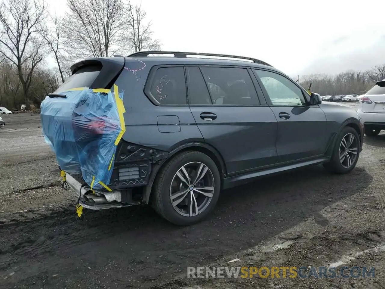 3 fotografías del automóvil dañado 5UXCX6C03N9M31330 BMW X7 2022