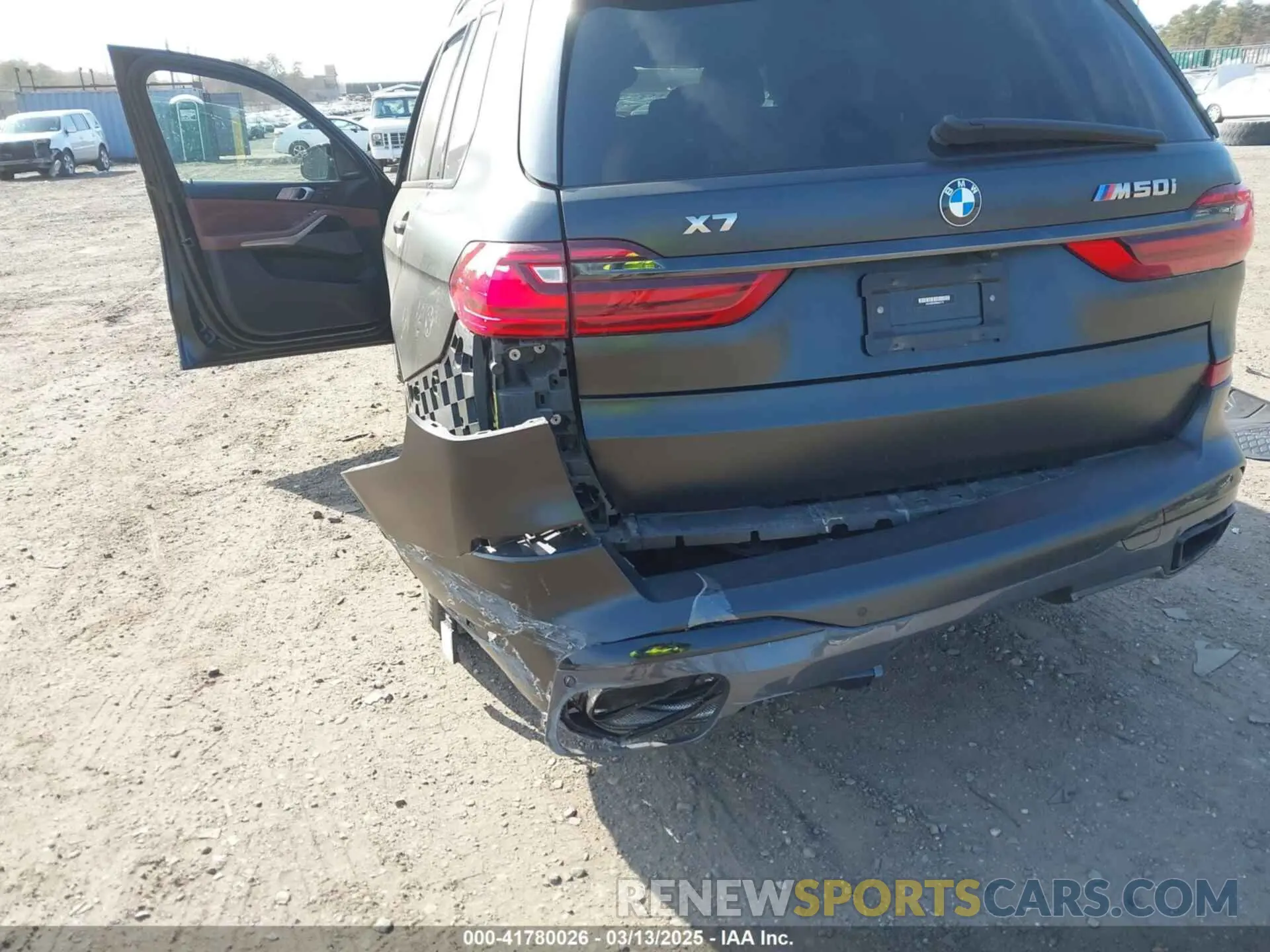 6 fotografías del automóvil dañado 5UXCX6C03N9M51772 BMW X7 2022